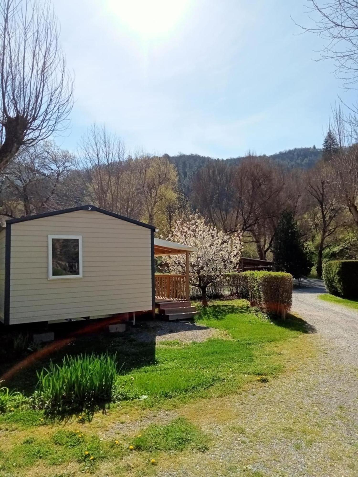 Camping Du Bourg Digne-les-Bains Esterno foto
