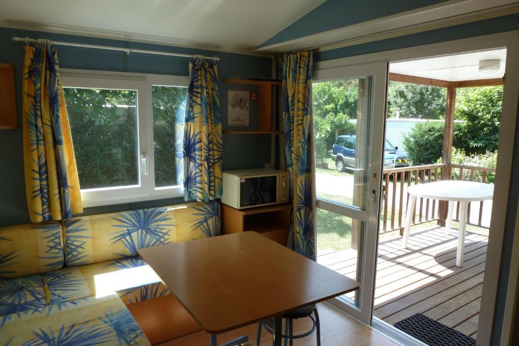 Camping Du Bourg Digne-les-Bains Esterno foto